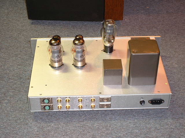QA-807-2.jpg (116512 bytes)